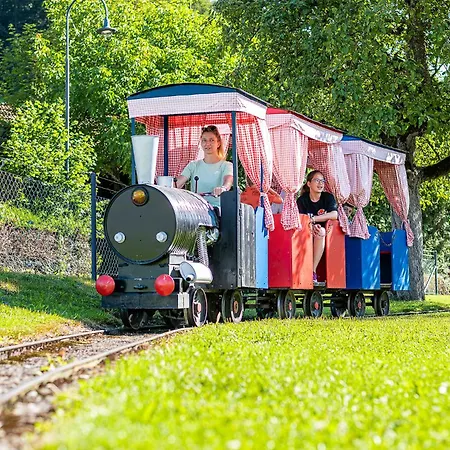 Szálloda Roessli Tufertschwil