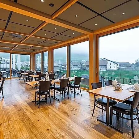 Rossli Tufertschwil Hotel Luetisburg