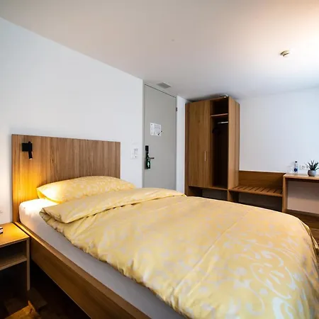 Roessli Tufertschwil 3*